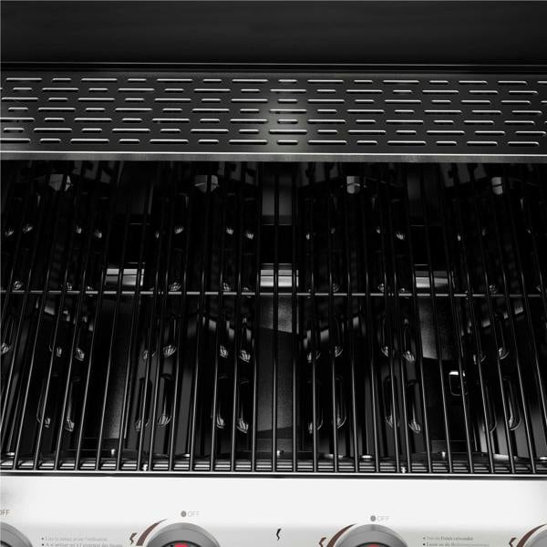 Dellonda DG15 Barbecues Action shot - grill