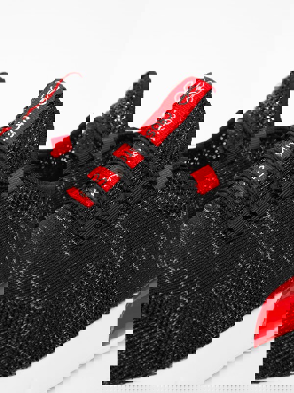Crosshatch Smitlay MVE Trainers Black/Red