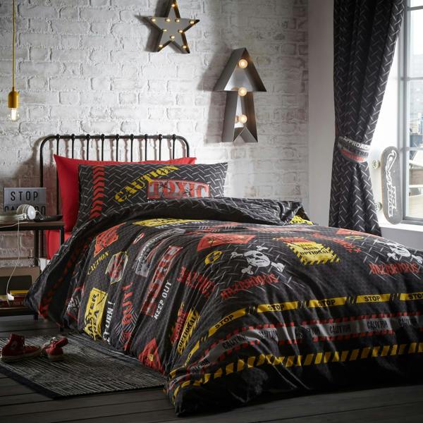 Toxic Duvet Cover Set