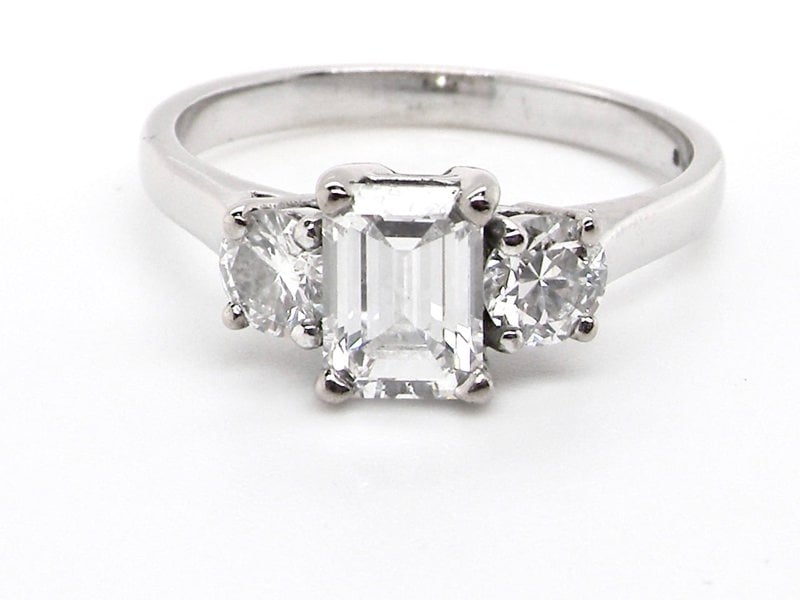 Vintage Tom A impressive platinum three stone diamond ring