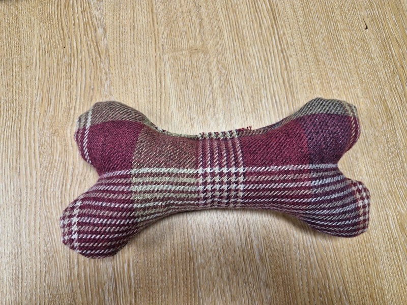 Snug and Cosy Pets Lazy Bone Dog Toy