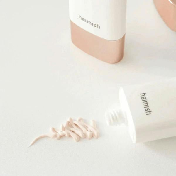 Heimish glow base for dull skin, uneven tone, and UV protection – Brightening sun-primer for a radiant makeup look from Atelier De Glow UK.