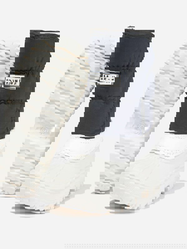 ROAA3018_BLACK_WHITE_3