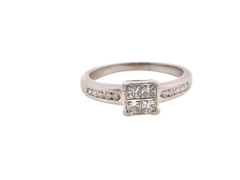 Vintage Tom A white gold princess cut diamond ring