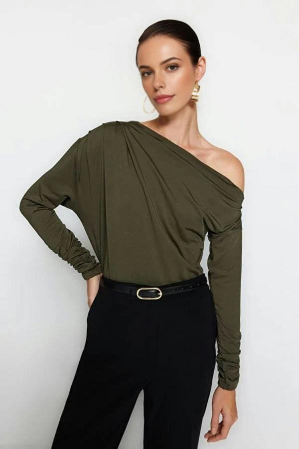 WOVCOR Asymmetrical Collar Flowing Knit Blouse