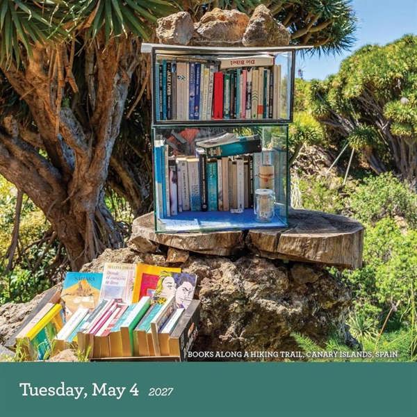 A Book Lovers Year Desk Calendar 2027, Desk Calendars, Day To View, History & Literature, Gift