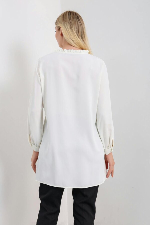 Hoxton Gal Oversized Tunic with Ruffle Neck Detailed in White