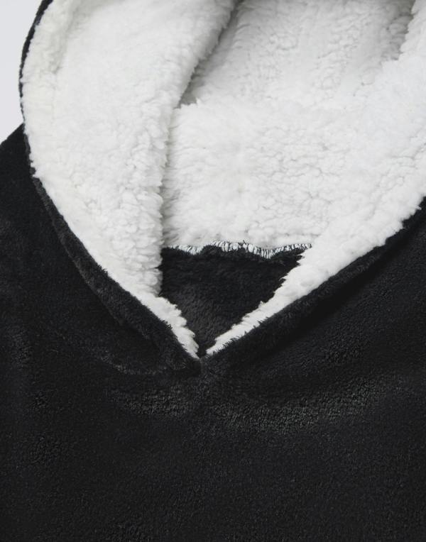 Star Trek Unisex Black Logo Blanket Hoodie (One Size)