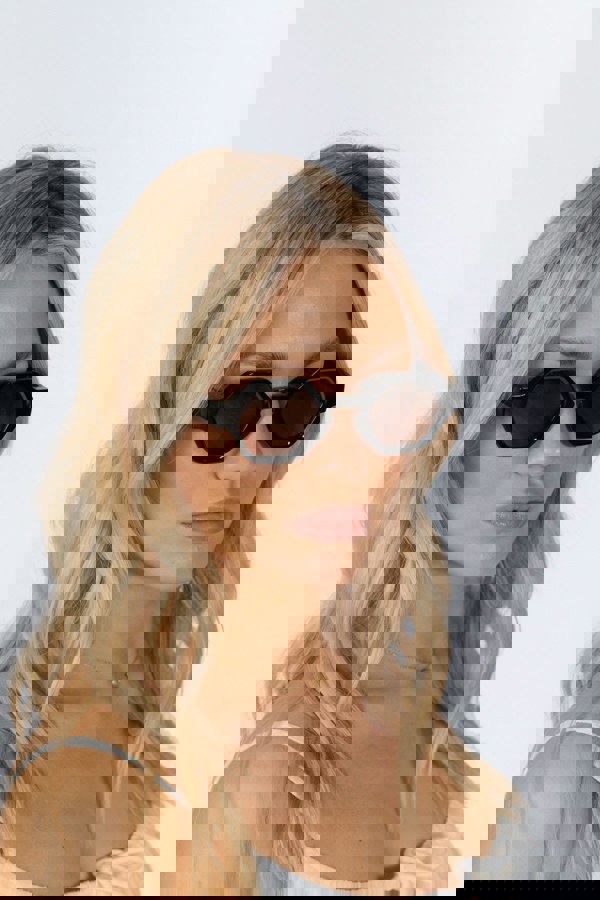 SVNX Round Hexagon Sunglasses in Black Brown