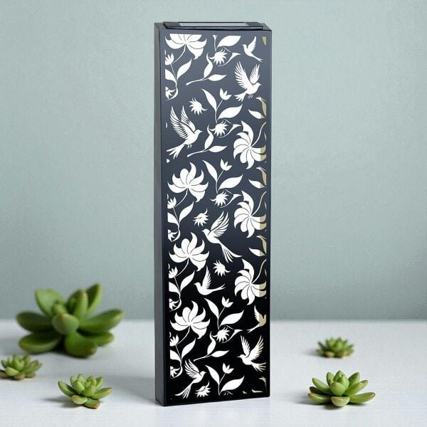EDH Door Hardware Narrow Solar Wall Panel with Birds – Outdoor Metal Wall Art with LED Light – Garden & Fence Décor 60cm