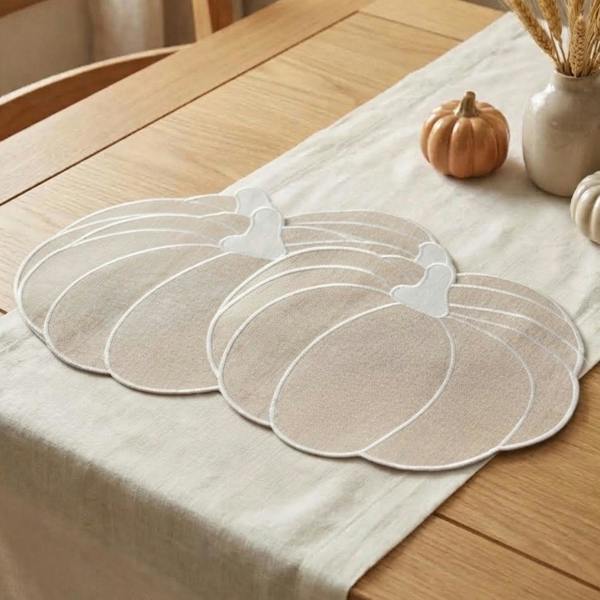 Garden Greatness 2 Pack Pumpkin Shaped Linen-Look Placemats