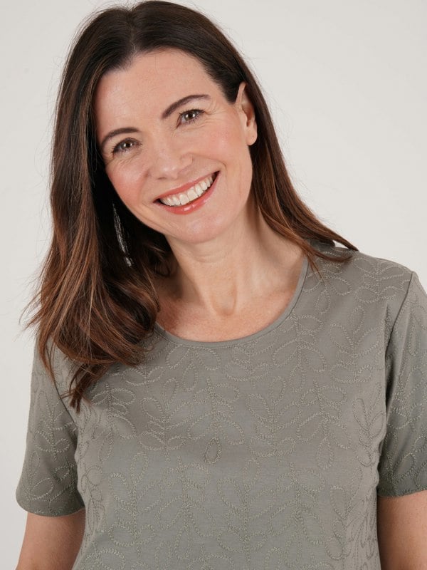 TIGI-Wear Mod-eco Leaf Embroidered Dress