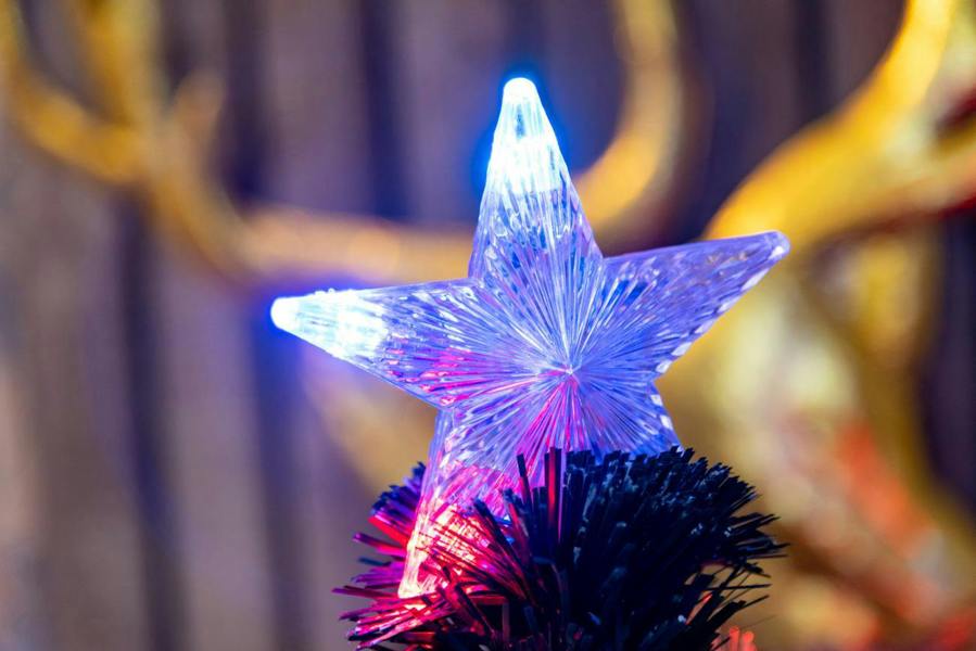 2ft to 6ft Snowflakes and Berries Fibre Optic Pre-Lit Christmas Trees in Green PVC image 7