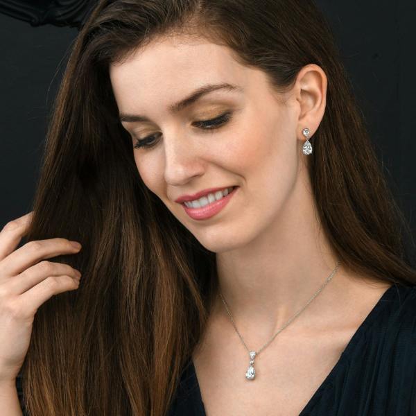 namana 925 Sterling Silver Pear Drop Pendant Necklace