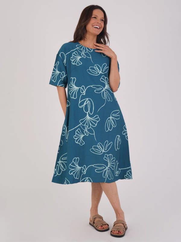 VIZ-A-VIZ Floral Printed Dress