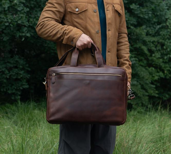Touribag Genuine Leather Minimalist Zip Front Laptop Bag