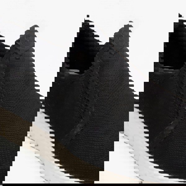 1582558437-27990500.jpg