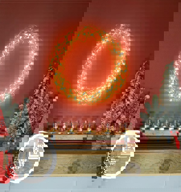 St Helens LED Copper Wire Wreath - Outdoor, Inc Timer