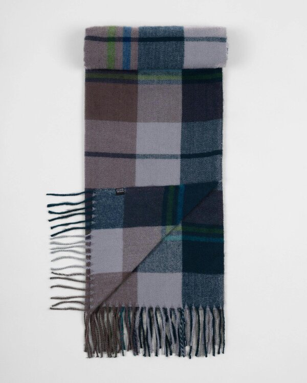 Steel & Jelly Nuthurst – Navy and Green Check Oversized Scarf