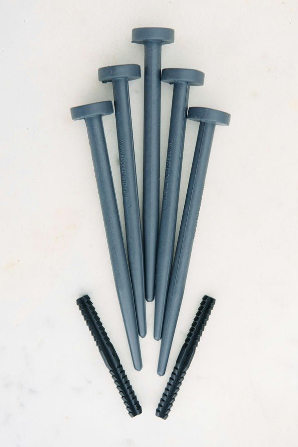 FlexiBorder Grey Spare Pegs