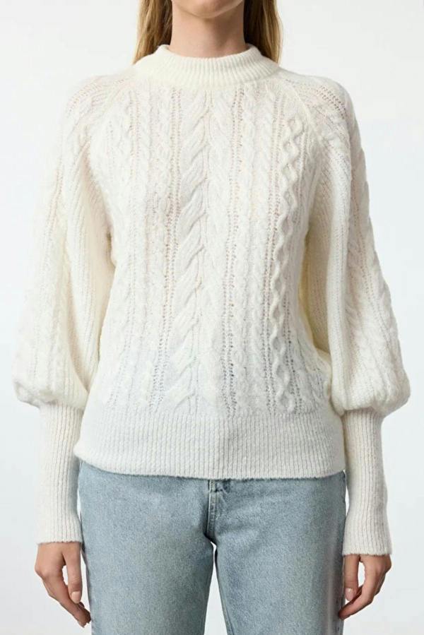 WOVCOR Soft Textured Knit Sweater