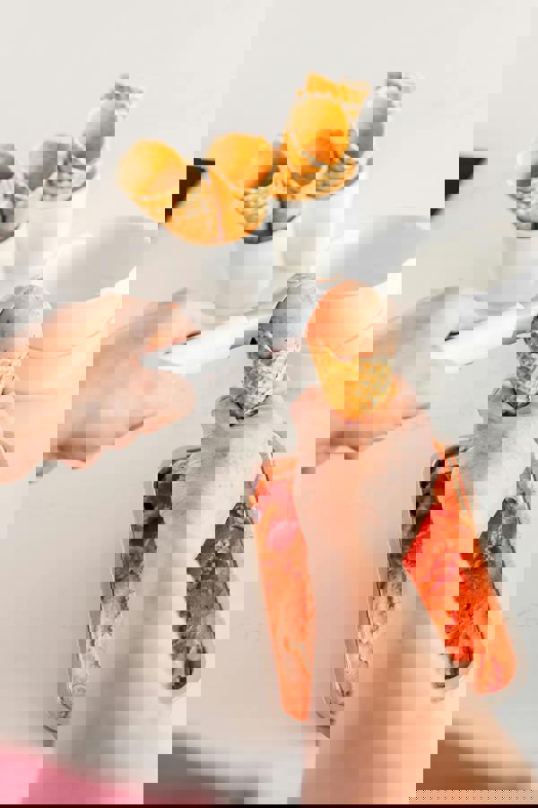 KitchenAid Ice Cream Scoop, Porcelain White, 21cm