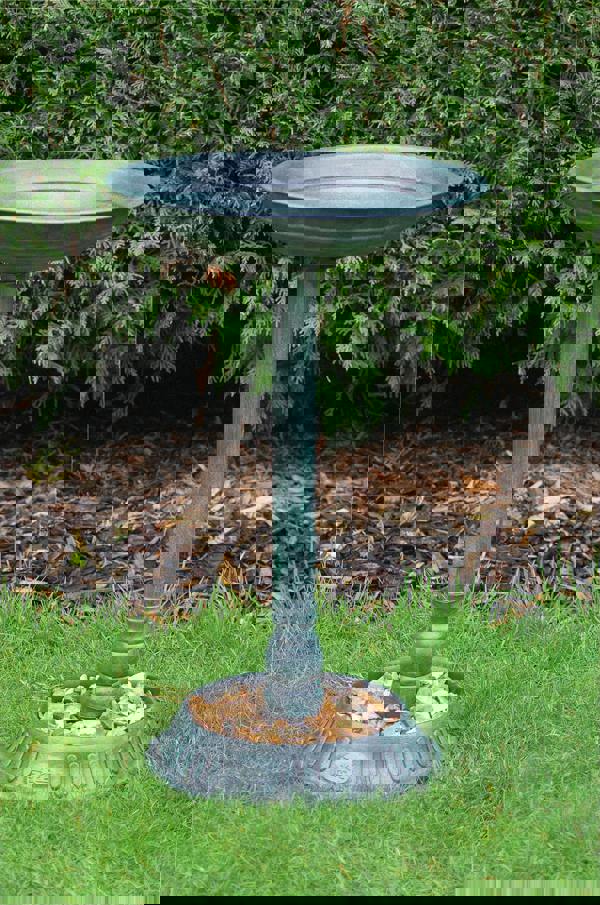 St Helens Ornamental Free Standing, Weather Resistant, Pedestal style, Easy Assemble Bird Bath