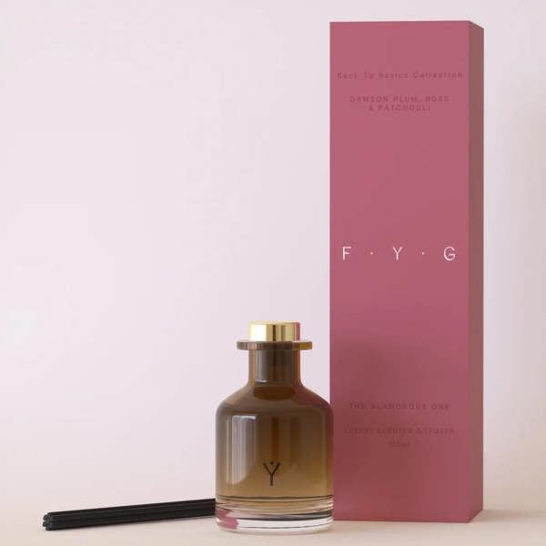 This diffuser will excite the senses with a sweet, sensual and stylish blend of fragrance.