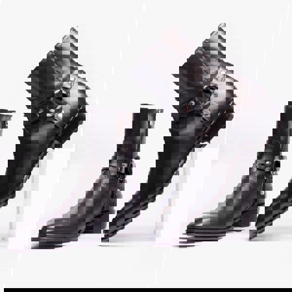 1676449809-86264600.jpg