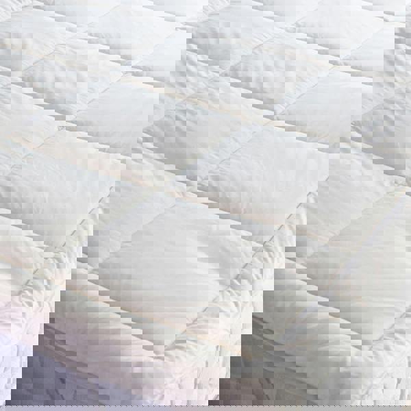 Soak&Sleep New Zealand Wool Mattress Topper