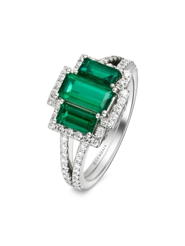 Gemdaia 3 Stone Natural Emerald & Diamond Ring