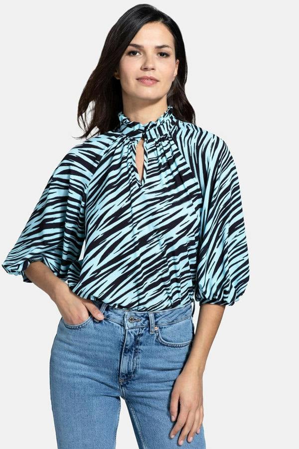 HotSquash Balloon-Sleeved Top with High Collar