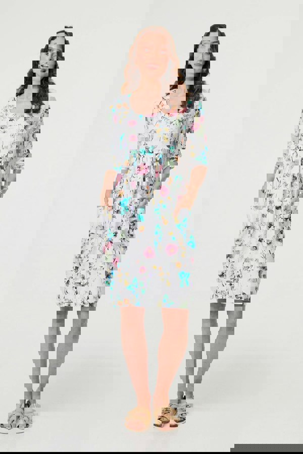 White | Floral 3/4 Sleeve Short Shift Dress
