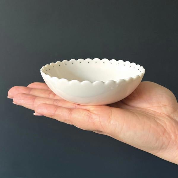 Scalloped Porcelain Bowl “You Are Beautiful Just the Way You Are” – Decorative Keepsake Bowl