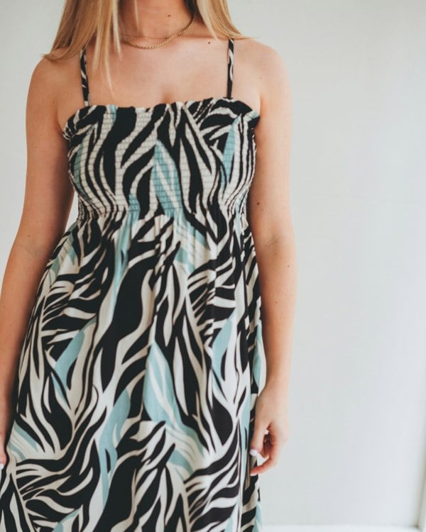 Zuri Multicolour Zebra Twirl Print Multifunctional Maxi Skirt- image 8