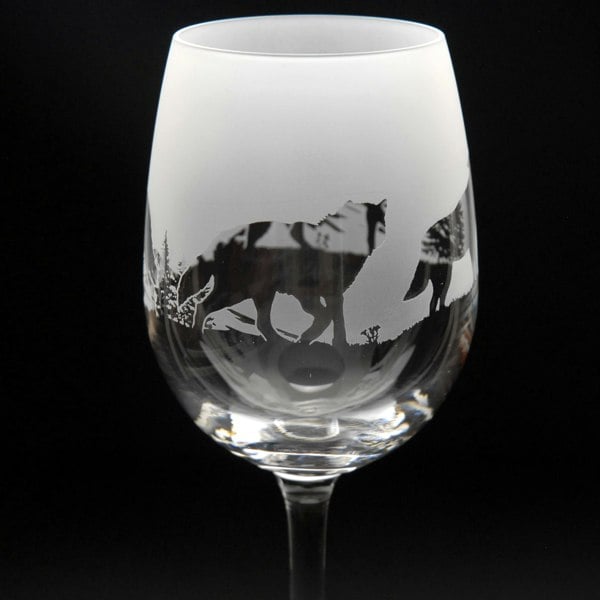 Glyptic Glass Art Wolf Crystal Wine Glass - Hand Etched/Engraved Gift