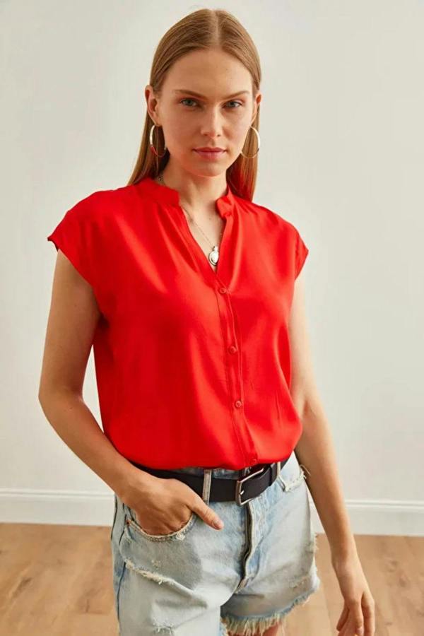 Hoxton Gal Sleeveless V-Neck Shirt