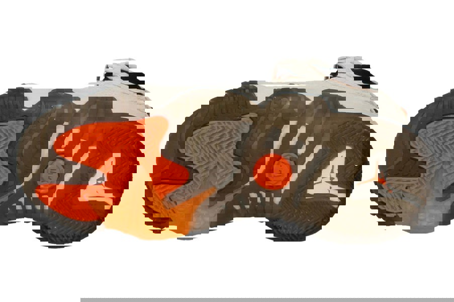 Nike Air Jordan Jumpman Two Trey GS Basketball Trainers Dq8431  108 - White Black Starfish 108 - Photo 4