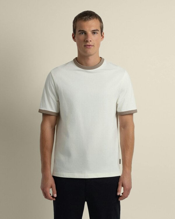Larsson & Co Erikson - Contrast Trim T-Shirt - Ecr/Lbro