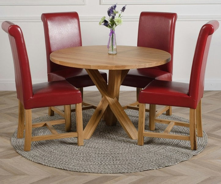 That's Furniture Oregon Round Oak Dining Table with Washington Leather Chairs