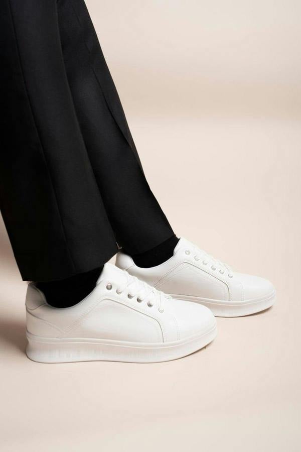 Noah Low Top Faux Leather Lace Up Trainers For Men - White