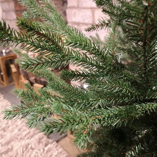 Samuel Alexander 7ft 210cm Green Glenshee Spruce Artificial Christmas Tree PE and PVC Mix Natural Look