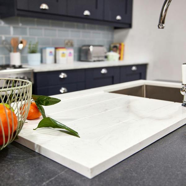 Flode Storsjon | Counter Top Carrera Marble Shroud with 44 x 44 x 20cm Brushed Steel 1 Bowl Sink