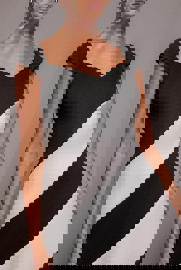 Striped Contrast Asymmetric Midi Dress - Black Cream DR4947