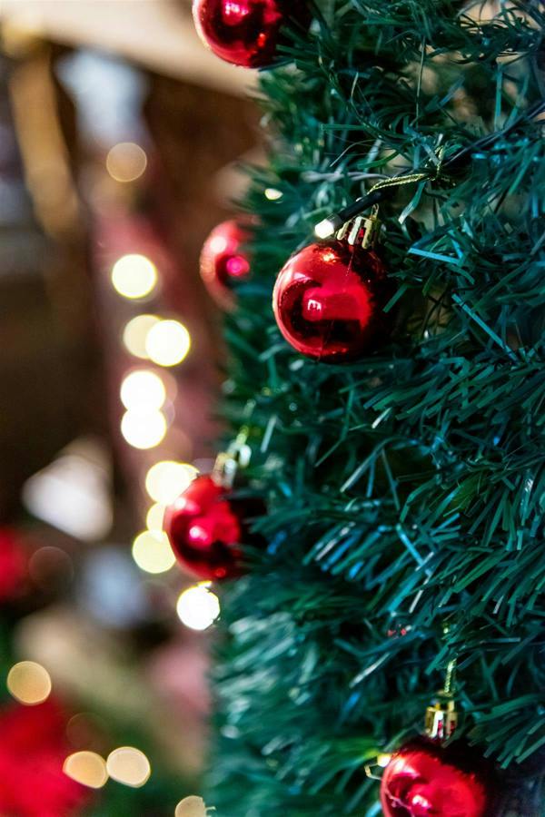 4ft to 6ft Pre-Lit Pop-Up Christmas Tree with Warm White LEDs and Red Baubles image 7