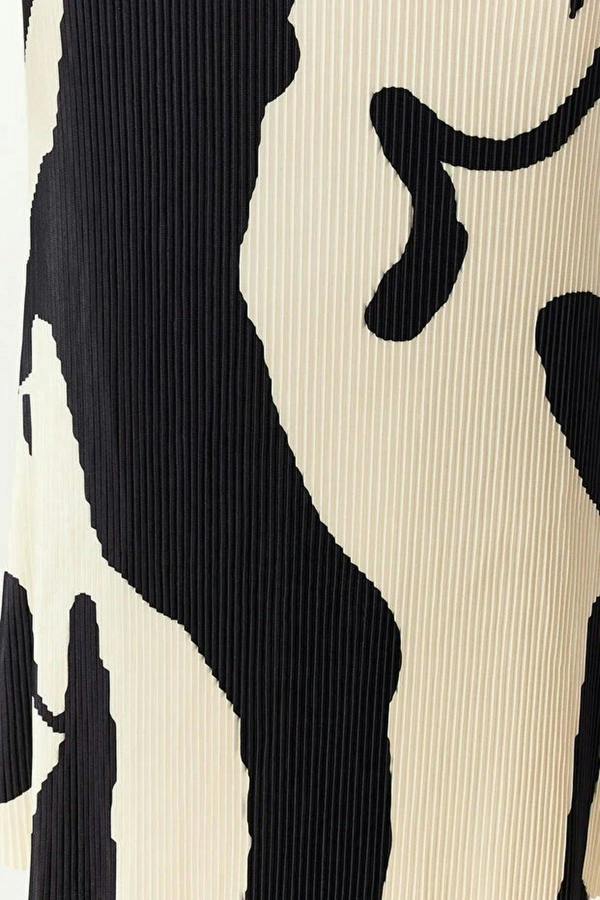 WOVCOR Abstract Pleated A-line Printed Midi Stretch Knit Skirt
