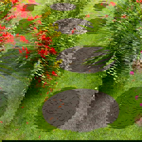 Nicoman Eco-Friendly Garden Stepping Stones - Leaf