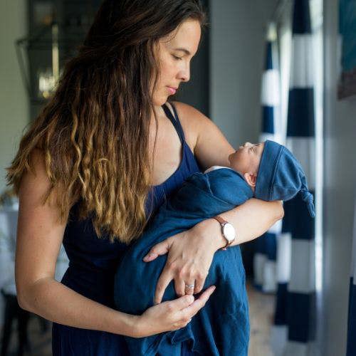 Lulujo - Hello World Bamboo Hat and Swaddle Gift Set - Navy