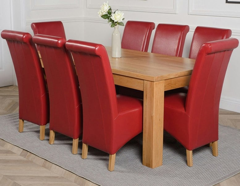 That's Furniture Dakota Large Oak Dining Table with Montana Leather Chairs