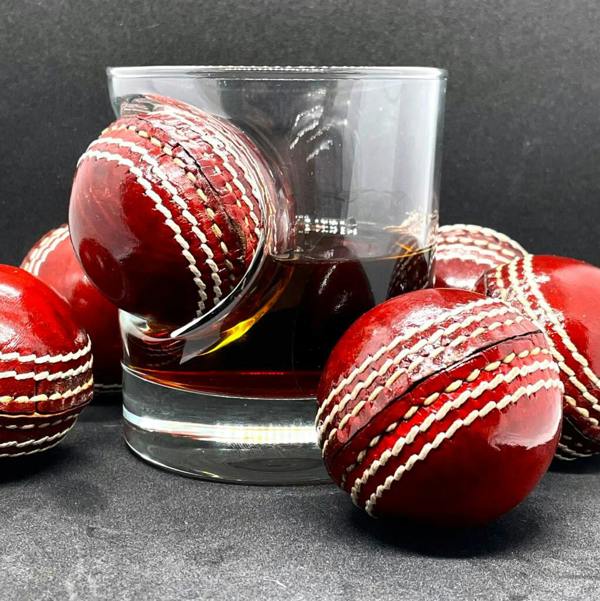 Personalised Cricket Ball Whisky Glass - close-up detail